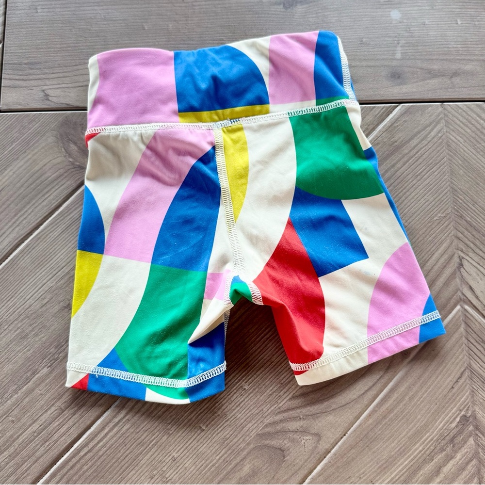 Hanna Andersson l Colorful Geometric Girl’s Tank Top and Shorts Set l Size :4 - Picture 7 of 9